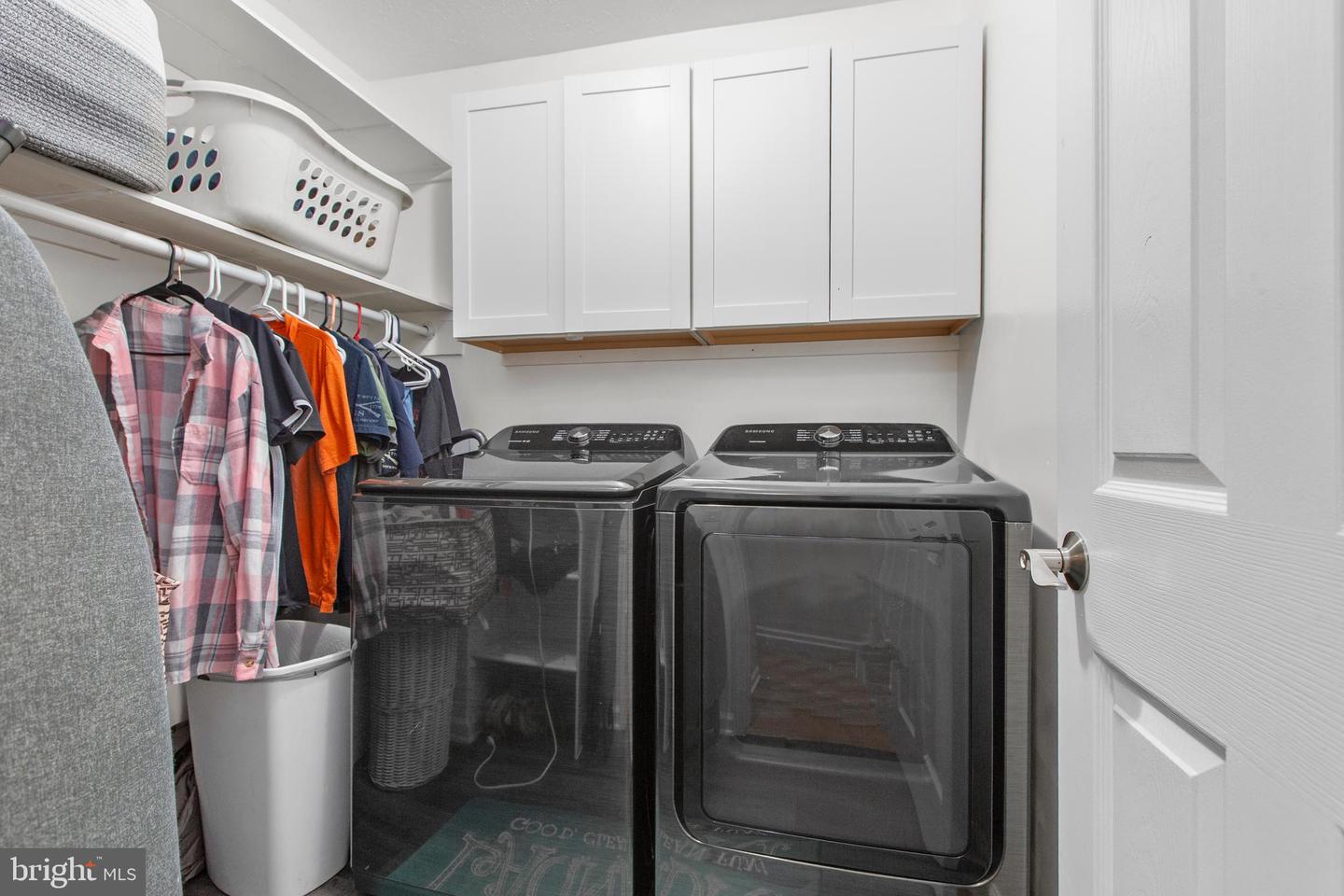 10747 GREENBRIAR LN, SPOTSYLVANIA, Virginia 22553, 5 Bedrooms Bedrooms, ,3 BathroomsBathrooms,Residential,For sale,10747 GREENBRIAR LN,VASP2037618 MLS # VASP2037618