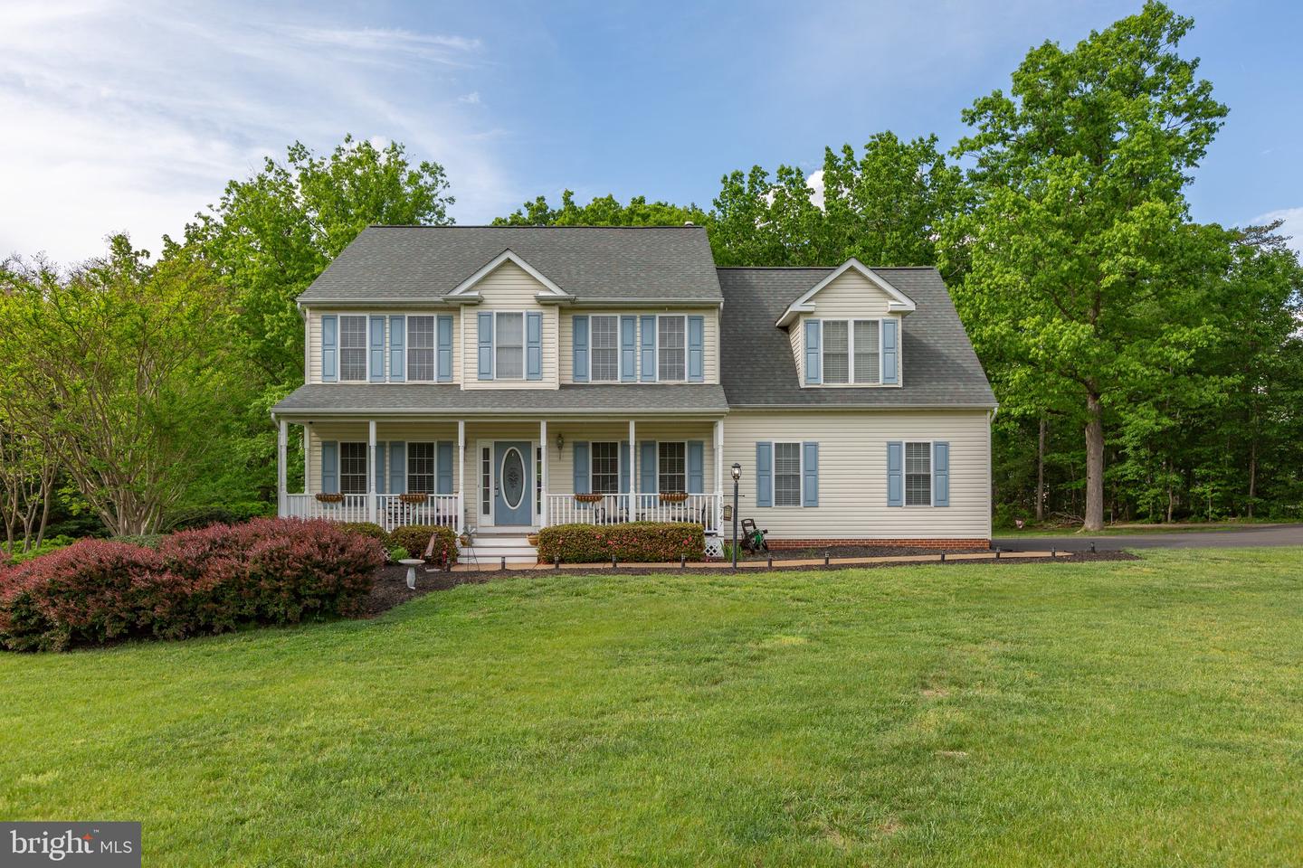 10747 GREENBRIAR LN, SPOTSYLVANIA, Virginia 22553, 5 Bedrooms Bedrooms, ,3 BathroomsBathrooms,Residential,For sale,10747 GREENBRIAR LN,VASP2037618 MLS # VASP2037618