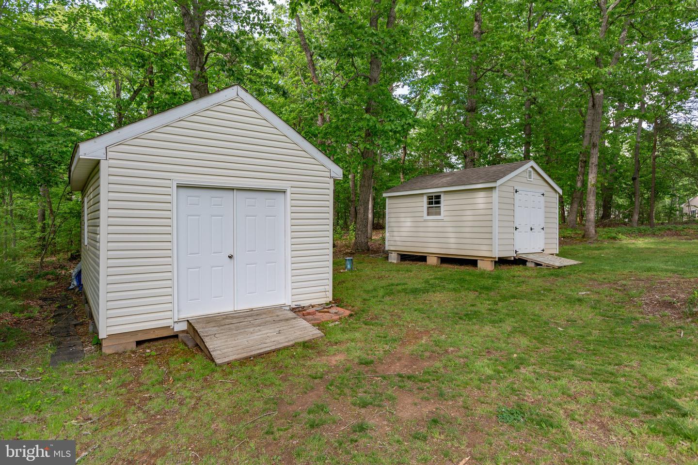 10747 GREENBRIAR LN, SPOTSYLVANIA, Virginia 22553, 5 Bedrooms Bedrooms, ,3 BathroomsBathrooms,Residential,For sale,10747 GREENBRIAR LN,VASP2037618 MLS # VASP2037618