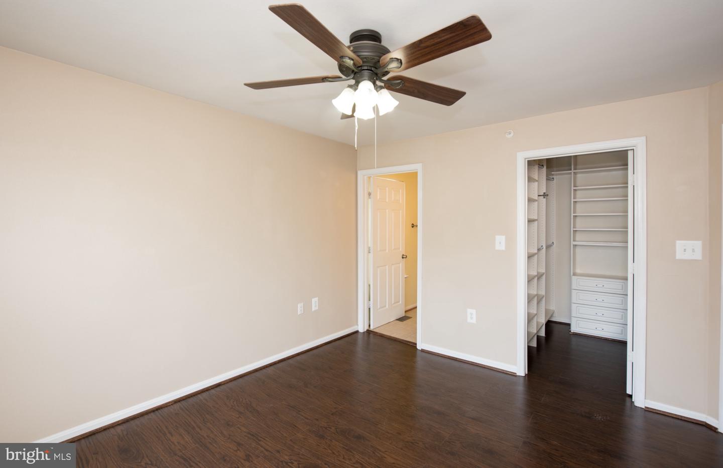 13056 MARCEY CREEK RD #13056, HERNDON, Virginia 20171, 2 Bedrooms Bedrooms, ,2 BathroomsBathrooms,Residential,For sale,13056 MARCEY CREEK RD #13056,VAFX2280126 MLS # VAFX2280126 13056 MARCEY CREEK RD #13056, HERNDON, Virginia 20171, 2 Bedrooms Bedrooms, ,2 BathroomsBathrooms,Residential,For sale,13056 MARCEY CREEK RD #13056,VAFX2280126 MLS # VAFX2280126