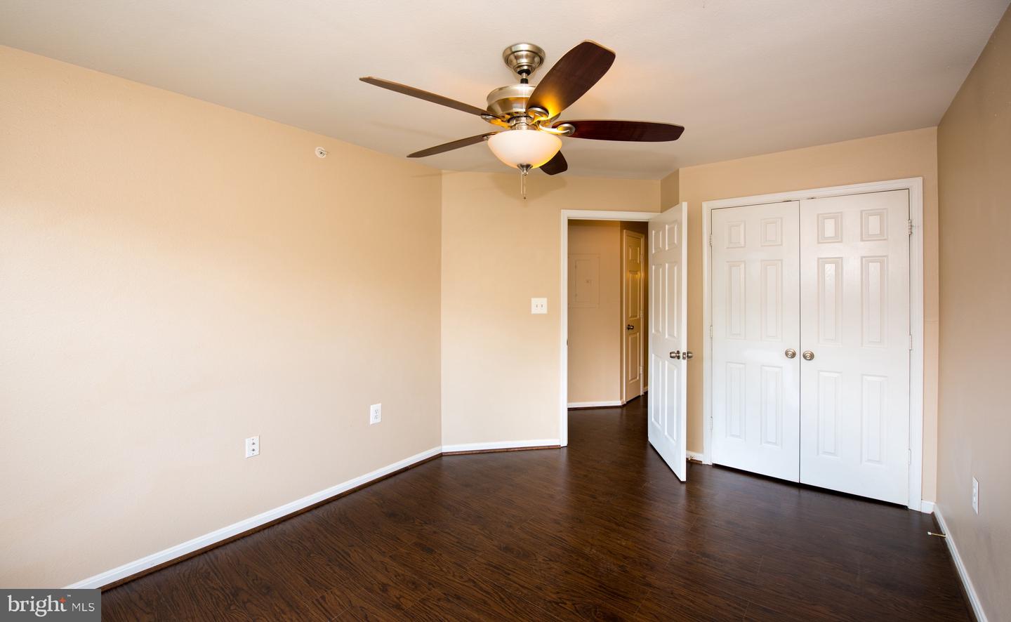 13056 MARCEY CREEK RD #13056, HERNDON, Virginia 20171, 2 Bedrooms Bedrooms, ,2 BathroomsBathrooms,Residential,For sale,13056 MARCEY CREEK RD #13056,VAFX2280126 MLS # VAFX2280126 13056 MARCEY CREEK RD #13056, HERNDON, Virginia 20171, 2 Bedrooms Bedrooms, ,2 BathroomsBathrooms,Residential,For sale,13056 MARCEY CREEK RD #13056,VAFX2280126 MLS # VAFX2280126