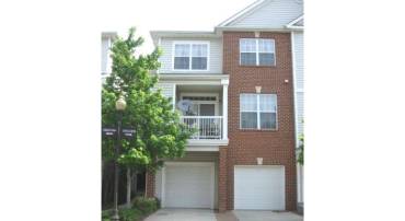 13056 MARCEY CREEK RD #13056, HERNDON, Virginia 20171, 2 Bedrooms Bedrooms, ,2 BathroomsBathrooms,Residential,For sale,13056 MARCEY CREEK RD #13056,VAFX2280126 MLS # VAFX2280126