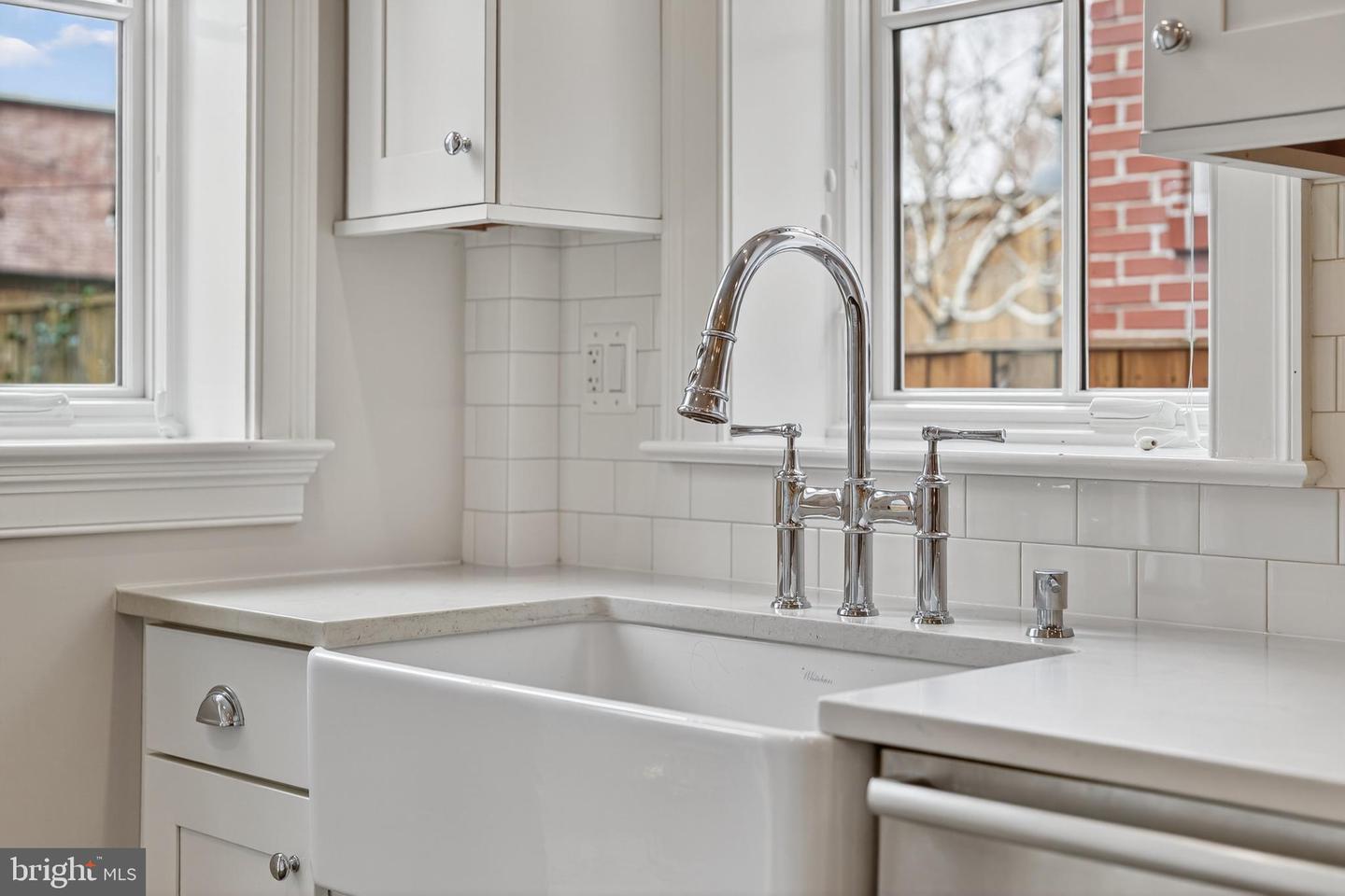 114 4TH ST NE, WASHINGTON, District Of Columbia 20002, 4 Bedrooms Bedrooms, ,3 BathroomsBathrooms,Residential,For sale,114 4TH ST NE,DCDC2232728 MLS # DCDC2232728