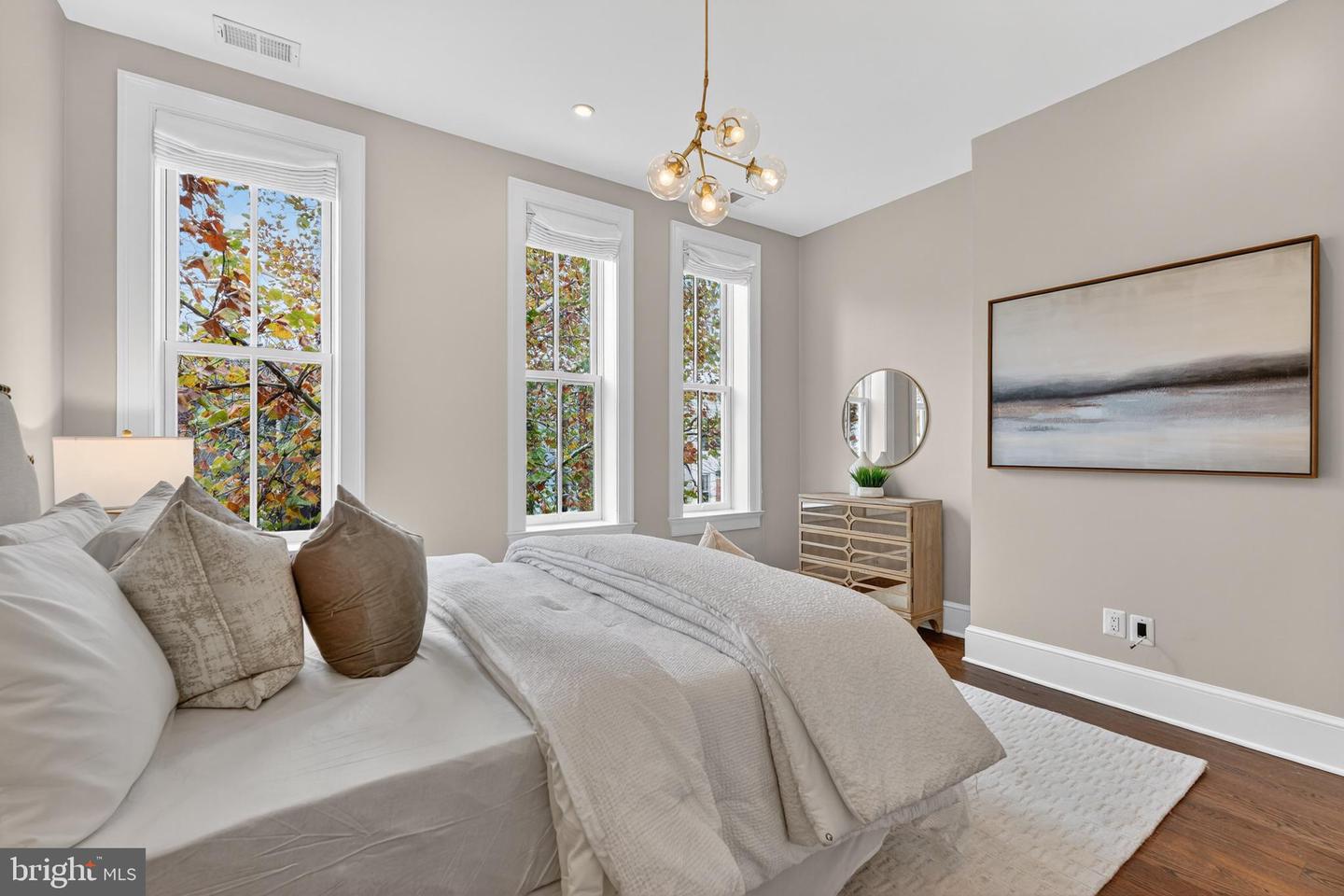 114 4TH ST NE, WASHINGTON, District Of Columbia 20002, 4 Bedrooms Bedrooms, ,3 BathroomsBathrooms,Residential,For sale,114 4TH ST NE,DCDC2232728 MLS # DCDC2232728