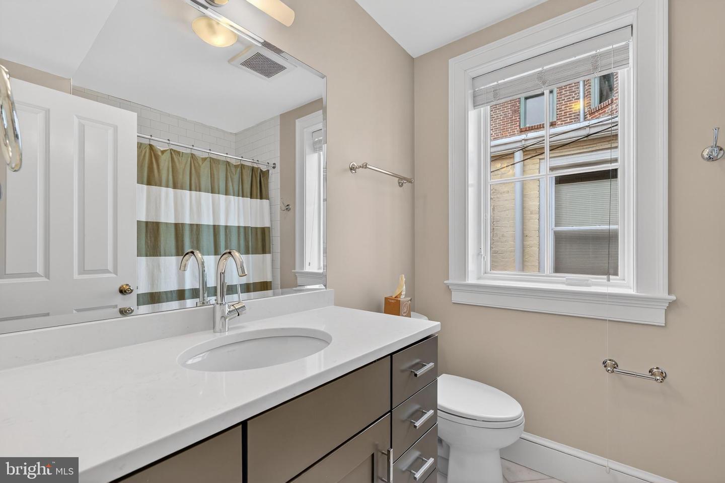 114 4TH ST NE, WASHINGTON, District Of Columbia 20002, 4 Bedrooms Bedrooms, ,3 BathroomsBathrooms,Residential,For sale,114 4TH ST NE,DCDC2232728 MLS # DCDC2232728