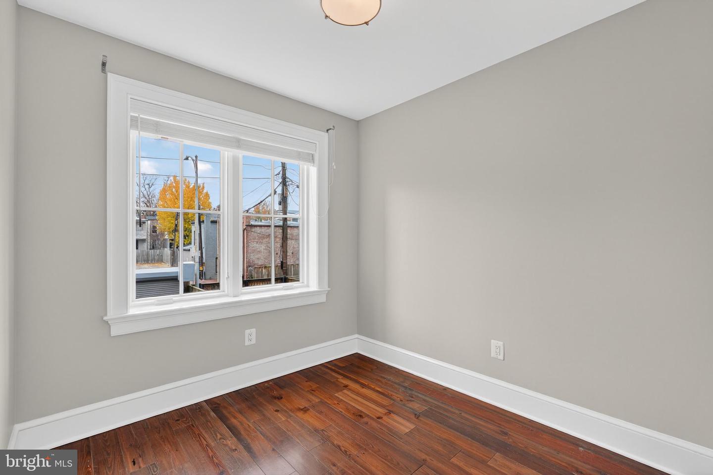 114 4TH ST NE, WASHINGTON, District Of Columbia 20002, 4 Bedrooms Bedrooms, ,3 BathroomsBathrooms,Residential,For sale,114 4TH ST NE,DCDC2232728 MLS # DCDC2232728