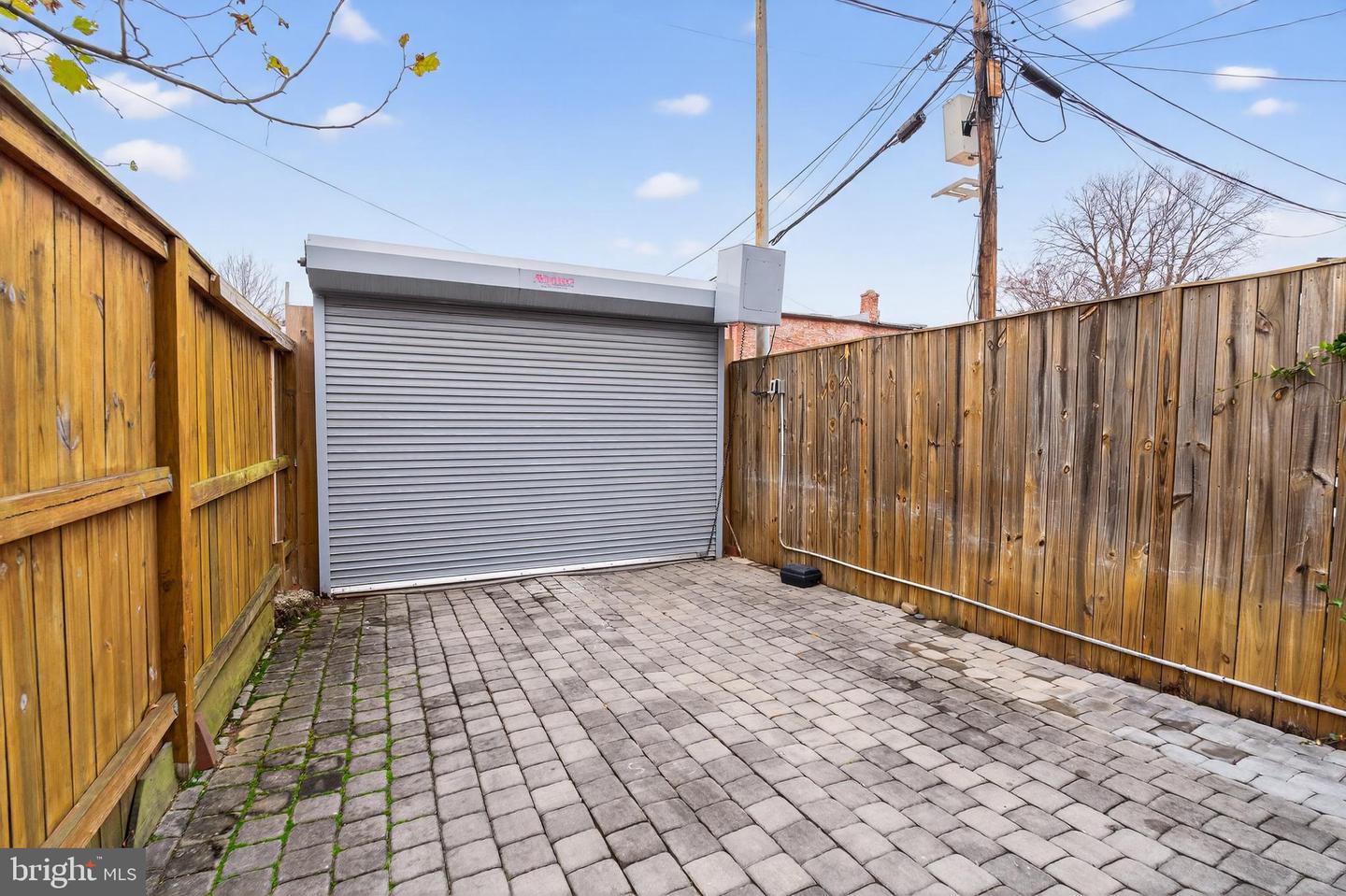 114 4TH ST NE, WASHINGTON, District Of Columbia 20002, 4 Bedrooms Bedrooms, ,3 BathroomsBathrooms,Residential,For sale,114 4TH ST NE,DCDC2232728 MLS # DCDC2232728