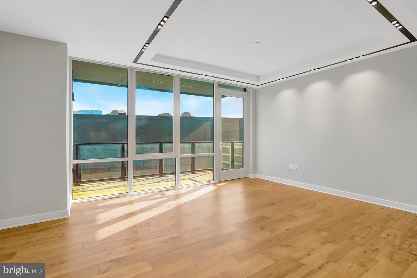 1781 N PIERCE ST #1404, ARLINGTON, Virginia 22209, 2 Bedrooms Bedrooms, 9 Rooms Rooms,2 BathroomsBathrooms,Residential,For sale,1781 N PIERCE ST #1404,VAAR2066352 MLS # VAAR2066352 1781 N PIERCE ST #1404, ARLINGTON, Virginia 22209, 2 Bedrooms Bedrooms, 9 Rooms Rooms,2 BathroomsBathrooms,Residential,For sale,1781 N PIERCE ST #1404,VAAR2066352 MLS # VAAR2066352