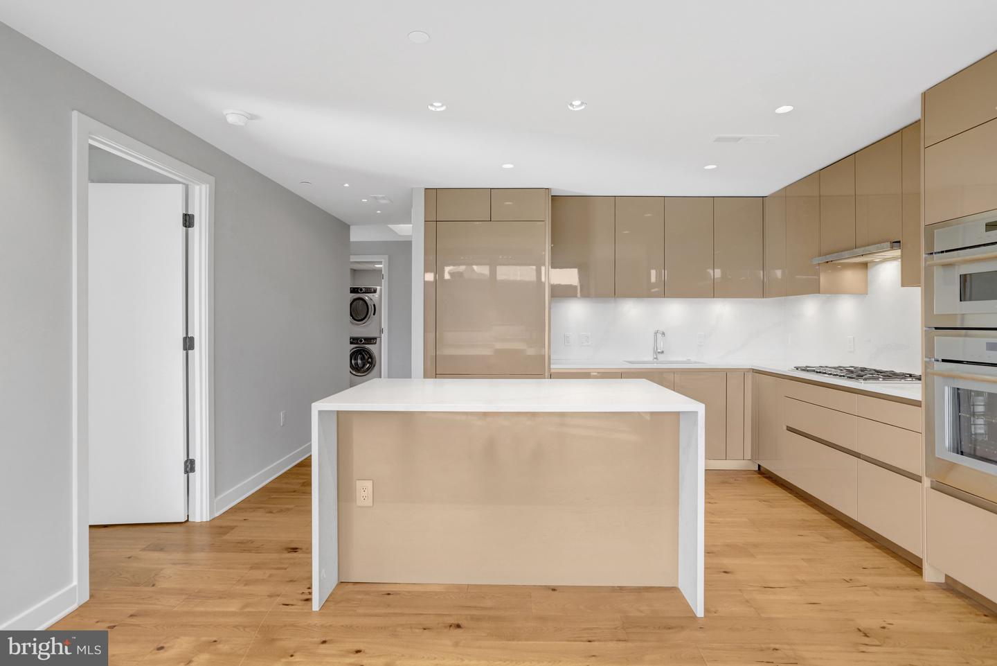 1781 N PIERCE ST #1404, ARLINGTON, Virginia 22209, 2 Bedrooms Bedrooms, 9 Rooms Rooms,2 BathroomsBathrooms,Residential,For sale,1781 N PIERCE ST #1404,VAAR2066352 MLS # VAAR2066352 1781 N PIERCE ST #1404, ARLINGTON, Virginia 22209, 2 Bedrooms Bedrooms, 9 Rooms Rooms,2 BathroomsBathrooms,Residential,For sale,1781 N PIERCE ST #1404,VAAR2066352 MLS # VAAR2066352