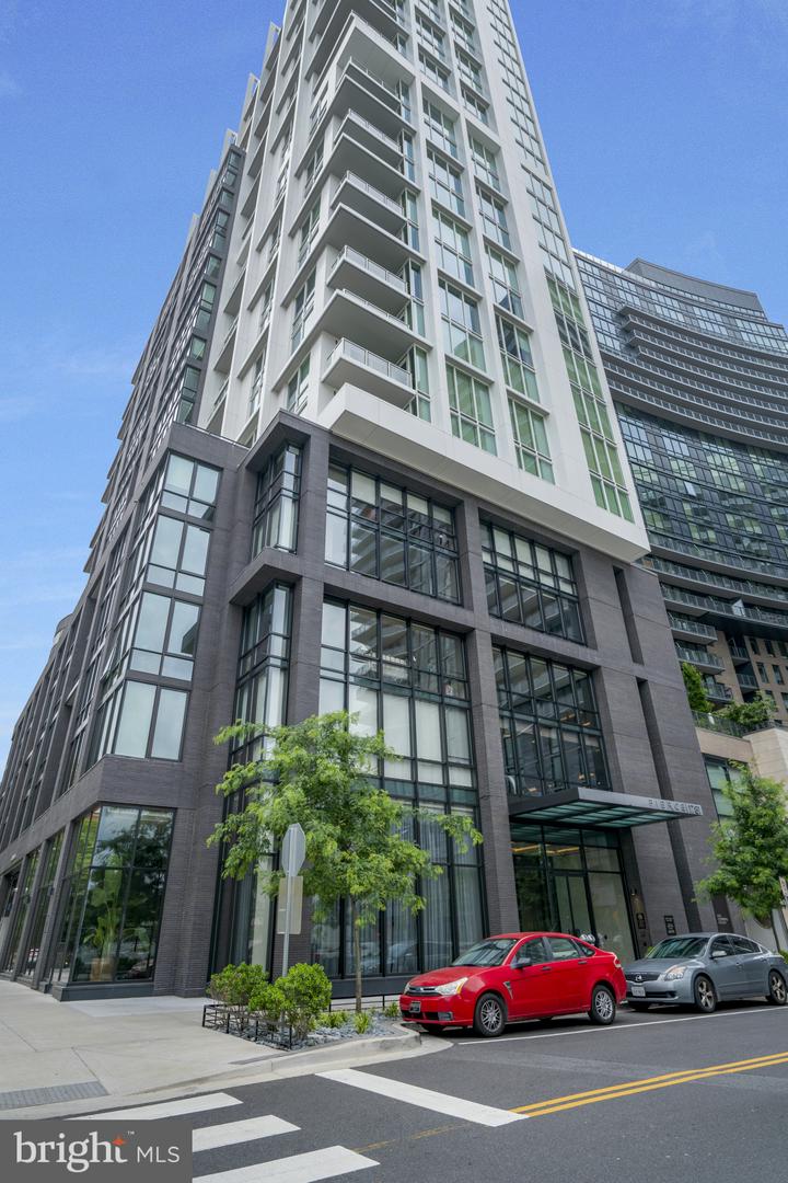 1781 N PIERCE ST #1404, ARLINGTON, Virginia 22209, 2 Bedrooms Bedrooms, 9 Rooms Rooms,2 BathroomsBathrooms,Residential,For sale,1781 N PIERCE ST #1404,VAAR2066352 MLS # VAAR2066352 1781 N PIERCE ST #1404, ARLINGTON, Virginia 22209, 2 Bedrooms Bedrooms, 9 Rooms Rooms,2 BathroomsBathrooms,Residential,For sale,1781 N PIERCE ST #1404,VAAR2066352 MLS # VAAR2066352