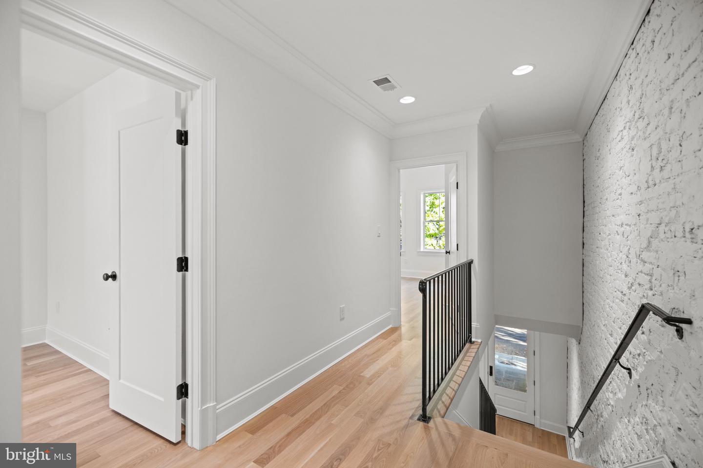 25 T ST NW, WASHINGTON, District Of Columbia 20010, 4 Bedrooms Bedrooms, ,3 BathroomsBathrooms,Residential,For sale,25 T ST NW,DCDC2232742 MLS # DCDC2232742