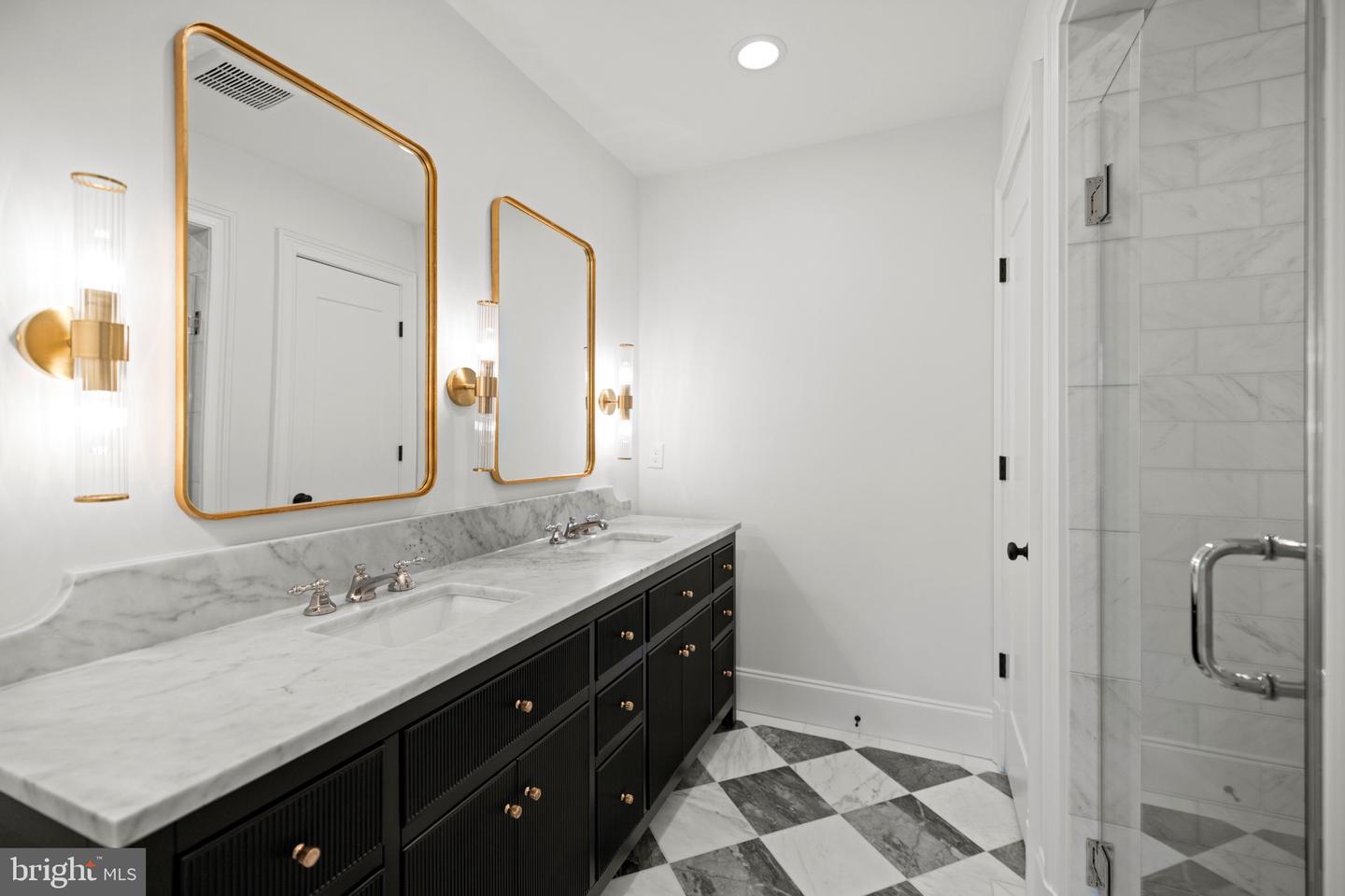 25 T ST NW, WASHINGTON, District Of Columbia 20010, 4 Bedrooms Bedrooms, ,3 BathroomsBathrooms,Residential,For sale,25 T ST NW,DCDC2232742 MLS # DCDC2232742