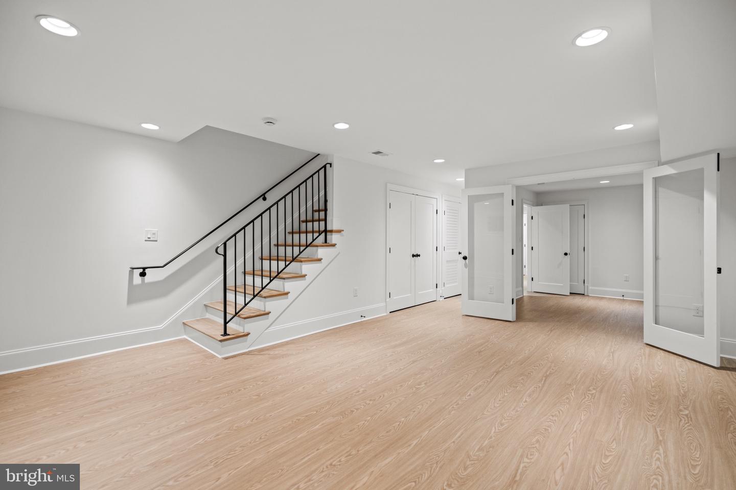 25 T ST NW, WASHINGTON, District Of Columbia 20010, 4 Bedrooms Bedrooms, ,3 BathroomsBathrooms,Residential,For sale,25 T ST NW,DCDC2232742 MLS # DCDC2232742