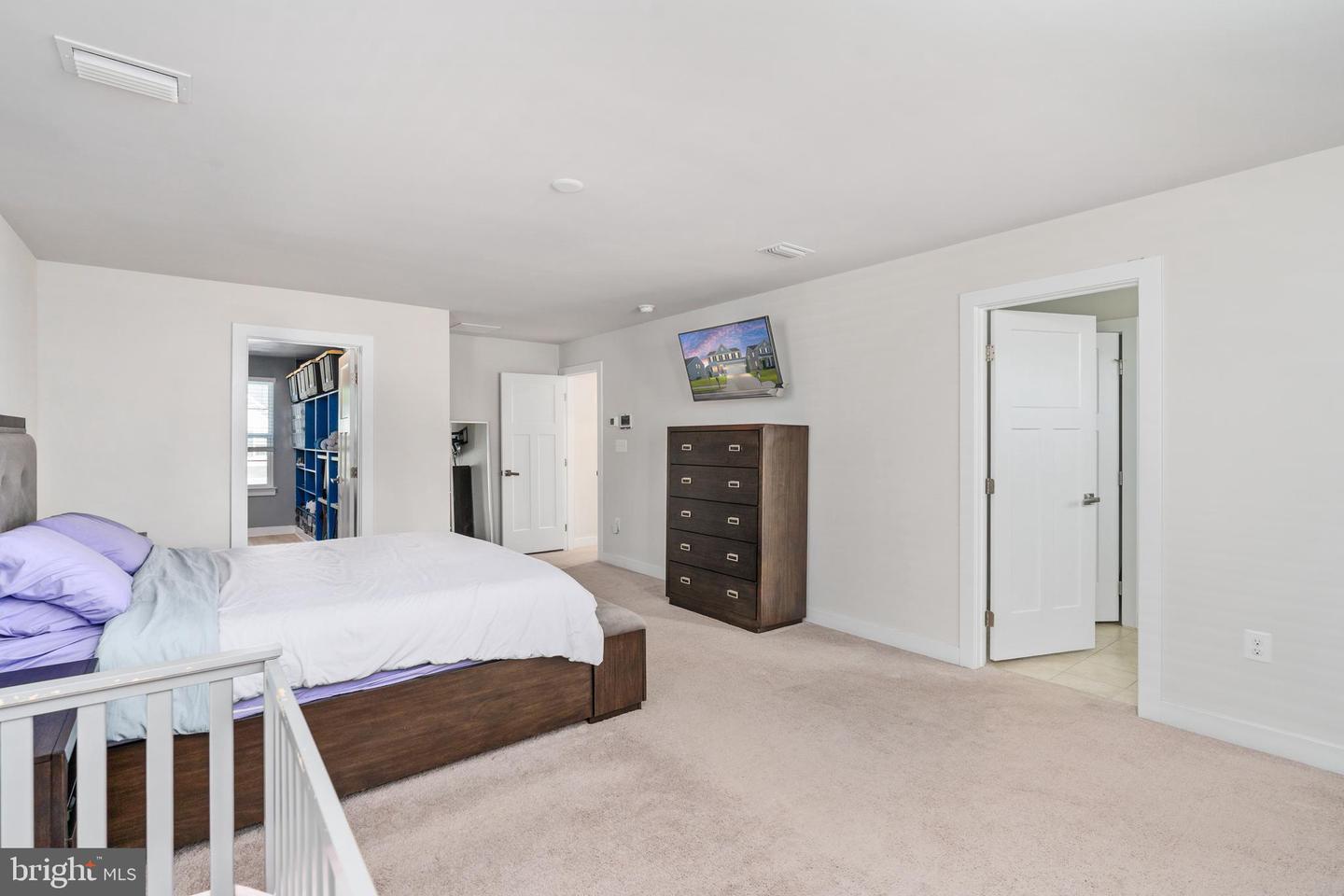 5360 HOLLEY OAK LN, FREDERICKSBURG, Virginia 22407, 4 Bedrooms Bedrooms, ,2 BathroomsBathrooms,Residential,For sale,5360 HOLLEY OAK LN,VASP2037782 MLS # VASP2037782