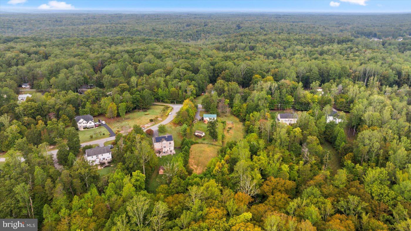 621 HOLLY CORNER RD, FREDERICKSBURG, Virginia 22406, 3 Bedrooms Bedrooms, 5 Rooms Rooms,2 BathroomsBathrooms,Residential,For sale,621 HOLLY CORNER RD,VAST2043240 MLS # VAST2043240