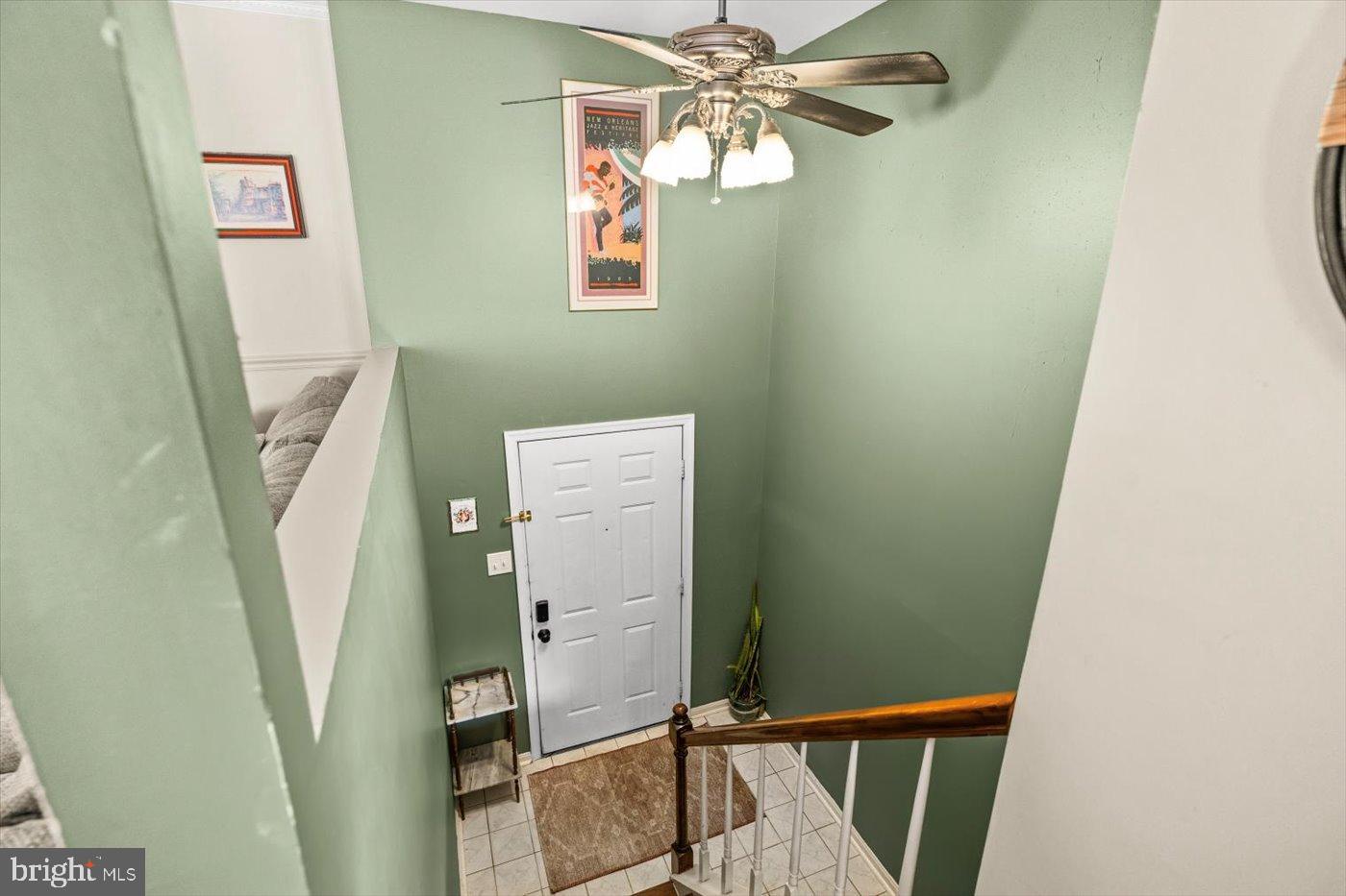 621 HOLLY CORNER RD, FREDERICKSBURG, Virginia 22406, 3 Bedrooms Bedrooms, 5 Rooms Rooms,2 BathroomsBathrooms,Residential,For sale,621 HOLLY CORNER RD,VAST2043240 MLS # VAST2043240