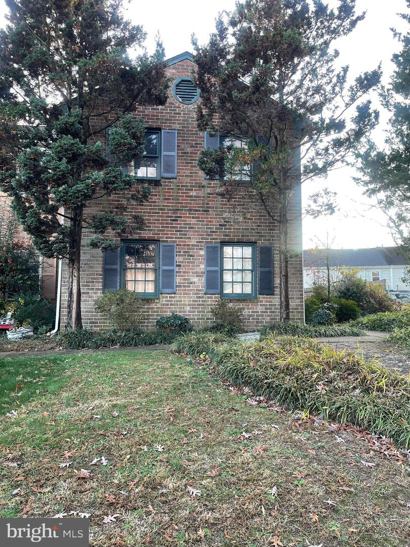 727 OLDE GREENWICH CIR, FREDERICKSBURG, Virginia 22408, 3 Bedrooms Bedrooms, ,1 BathroomBathrooms,Residential,For sale,727 OLDE GREENWICH CIR,VASP2037716 MLS # VASP2037716