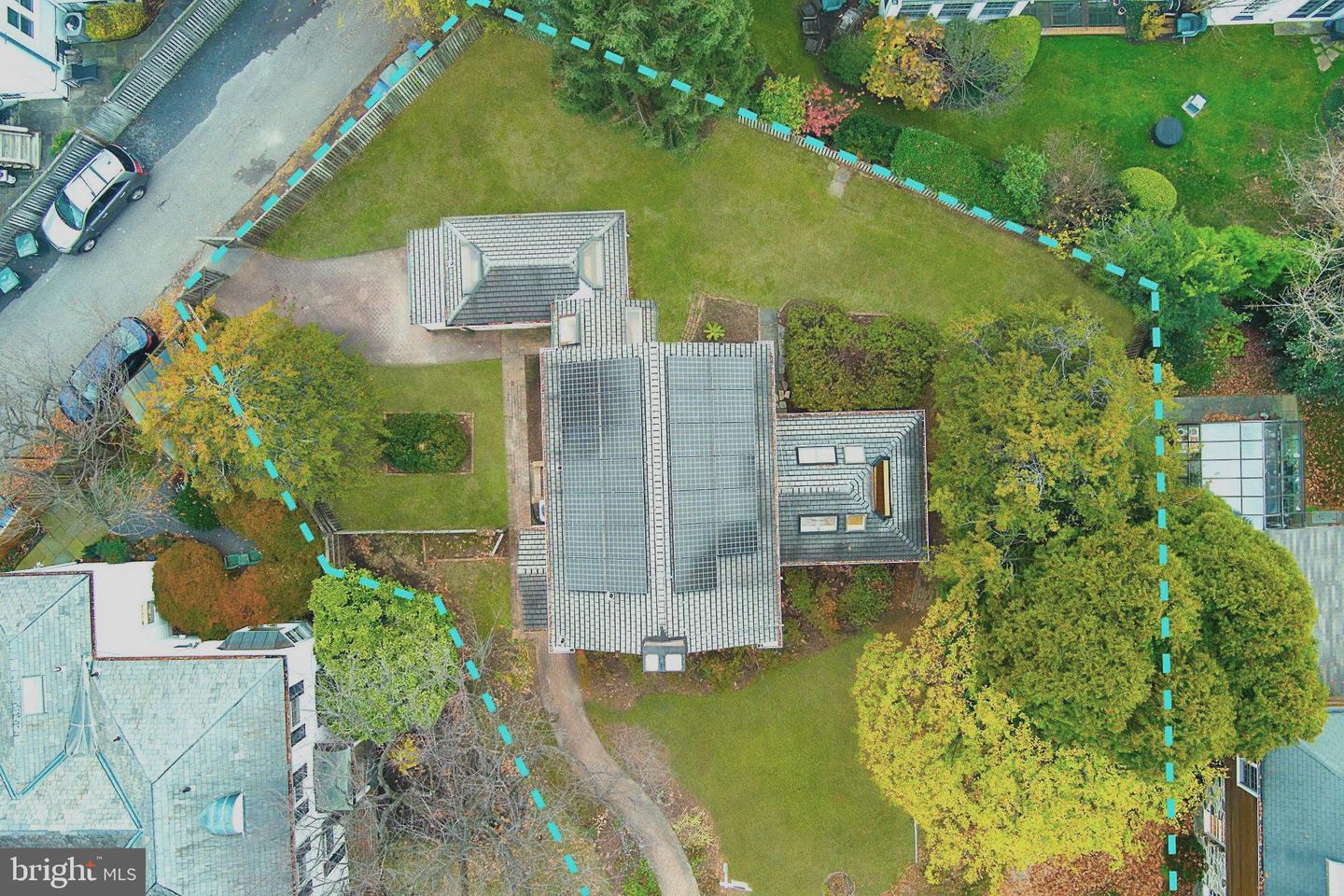 5431 41ST NW, WASHINGTON, District Of Columbia 20015, 4 Bedrooms Bedrooms, ,4 BathroomsBathrooms,Residential,For sale,5431 41ST NW,DCDC2232762 MLS # DCDC2232762