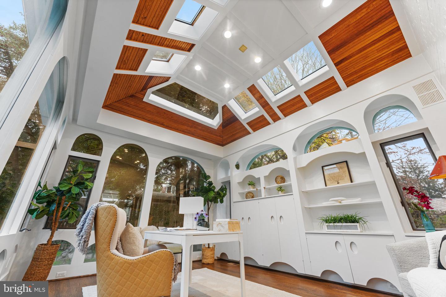 5431 41ST NW, WASHINGTON, District Of Columbia 20015, 4 Bedrooms Bedrooms, ,4 BathroomsBathrooms,Residential,For sale,5431 41ST NW,DCDC2232762 MLS # DCDC2232762