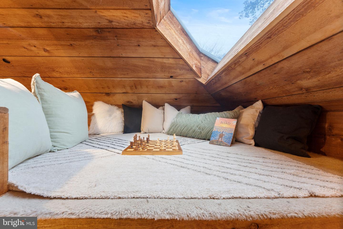 5431 41ST NW, WASHINGTON, District Of Columbia 20015, 4 Bedrooms Bedrooms, ,4 BathroomsBathrooms,Residential,For sale,5431 41ST NW,DCDC2232762 MLS # DCDC2232762