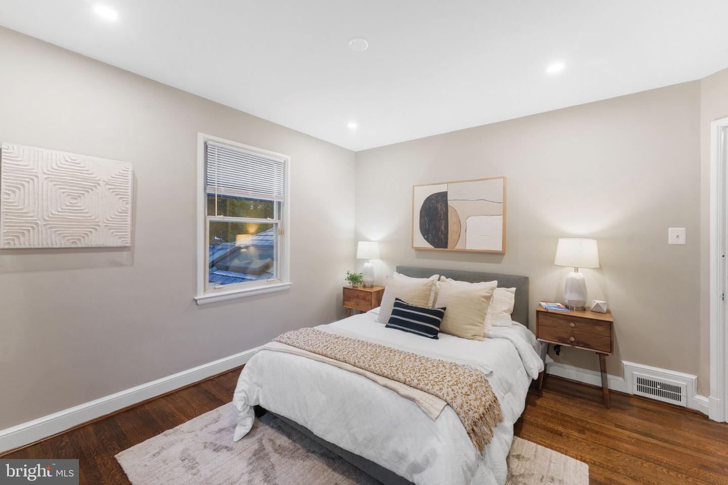 5431 41ST NW, WASHINGTON, District Of Columbia 20015, 4 Bedrooms Bedrooms, ,4 BathroomsBathrooms,Residential,For sale,5431 41ST NW,DCDC2232762 MLS # DCDC2232762