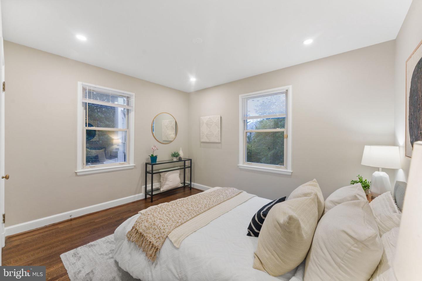 5431 41ST NW, WASHINGTON, District Of Columbia 20015, 4 Bedrooms Bedrooms, ,4 BathroomsBathrooms,Residential,For sale,5431 41ST NW,DCDC2232762 MLS # DCDC2232762