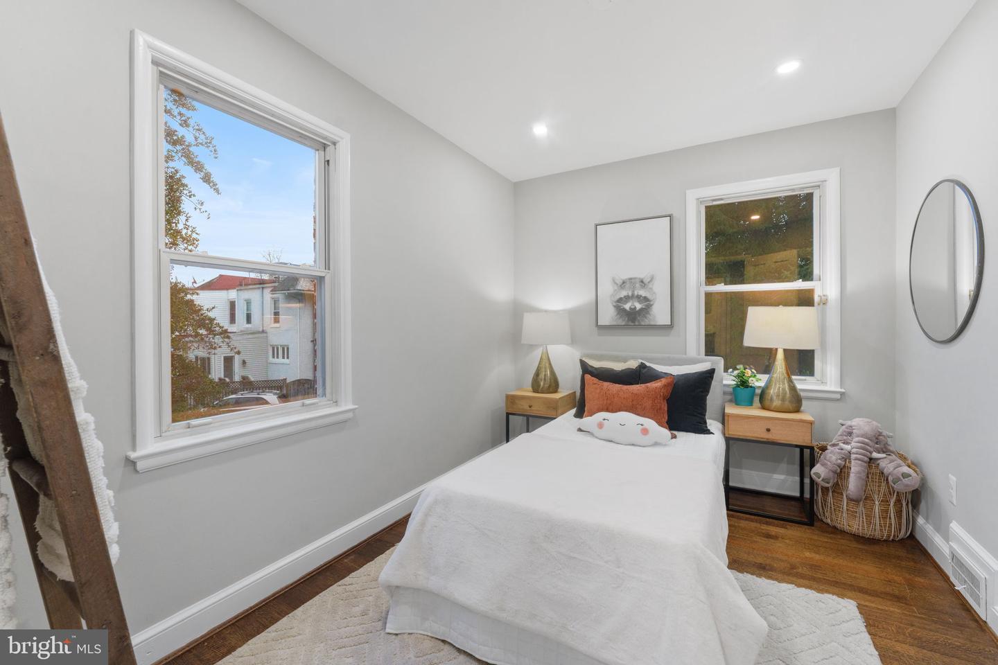 5431 41ST NW, WASHINGTON, District Of Columbia 20015, 4 Bedrooms Bedrooms, ,4 BathroomsBathrooms,Residential,For sale,5431 41ST NW,DCDC2232762 MLS # DCDC2232762