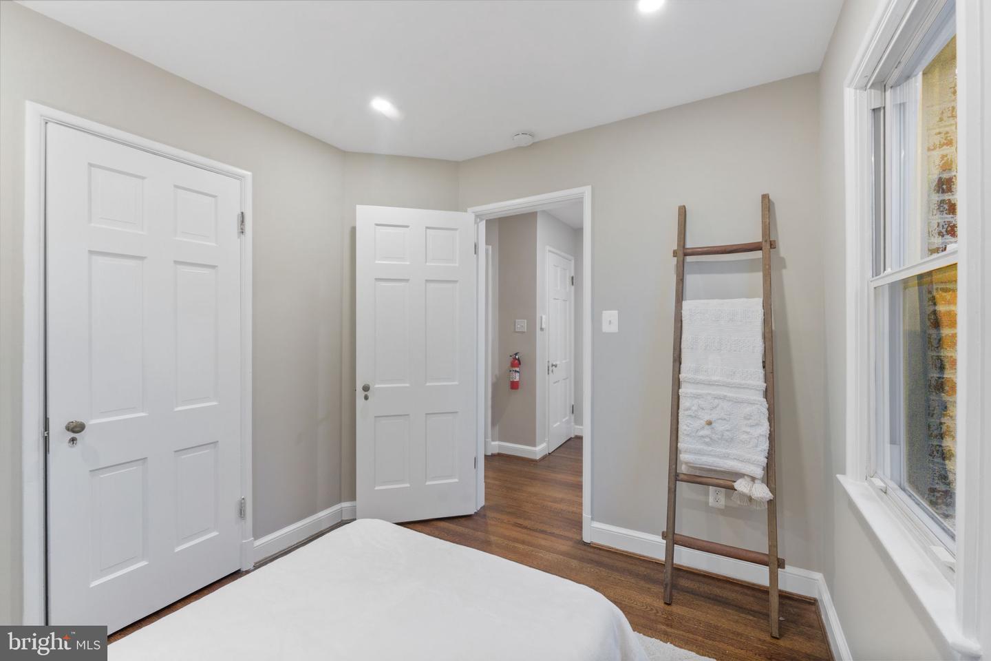 5431 41ST NW, WASHINGTON, District Of Columbia 20015, 4 Bedrooms Bedrooms, ,4 BathroomsBathrooms,Residential,For sale,5431 41ST NW,DCDC2232762 MLS # DCDC2232762