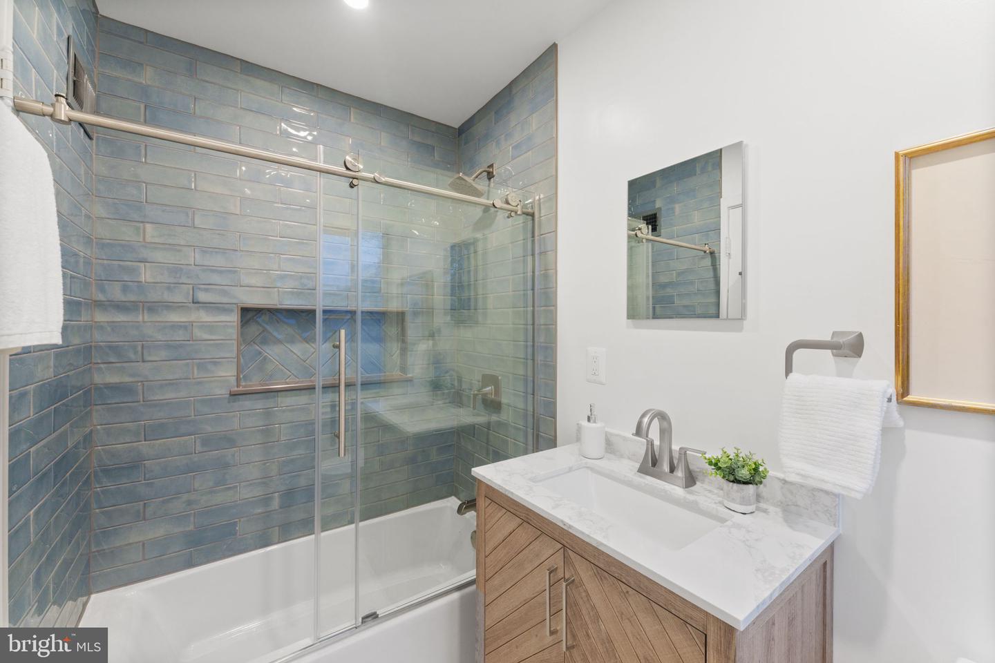 5431 41ST NW, WASHINGTON, District Of Columbia 20015, 4 Bedrooms Bedrooms, ,4 BathroomsBathrooms,Residential,For sale,5431 41ST NW,DCDC2232762 MLS # DCDC2232762