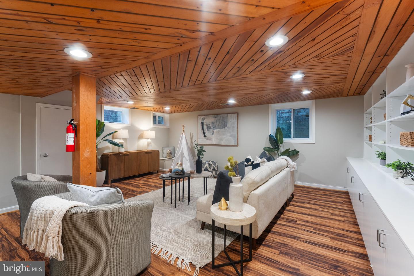 5431 41ST NW, WASHINGTON, District Of Columbia 20015, 4 Bedrooms Bedrooms, ,4 BathroomsBathrooms,Residential,For sale,5431 41ST NW,DCDC2232762 MLS # DCDC2232762