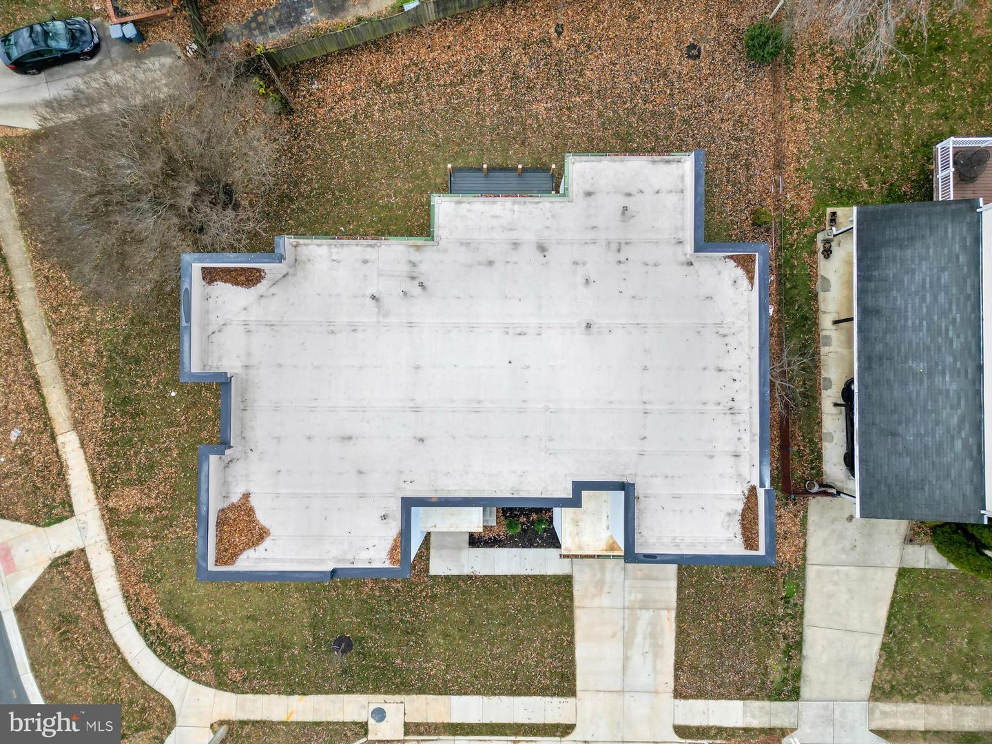 719 MEADOW LN SW, VIENNA, Virginia 22180, 6 Bedrooms Bedrooms, ,6 BathroomsBathrooms,Residential,For sale,719 MEADOW LN SW,VAFX2280146 MLS # VAFX2280146