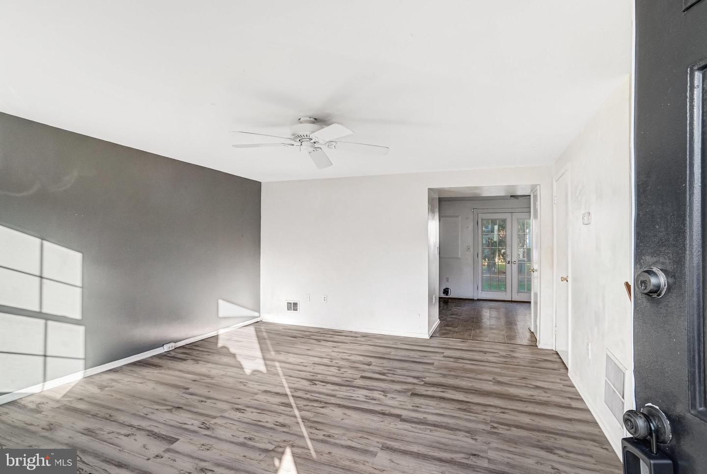 8329 GEORGIAN CT, MANASSAS, Virginia 20110, 3 Bedrooms Bedrooms, ,2 BathroomsBathrooms,Residential,For sale,8329 GEORGIAN CT,VAMN2009542 MLS # VAMN2009542