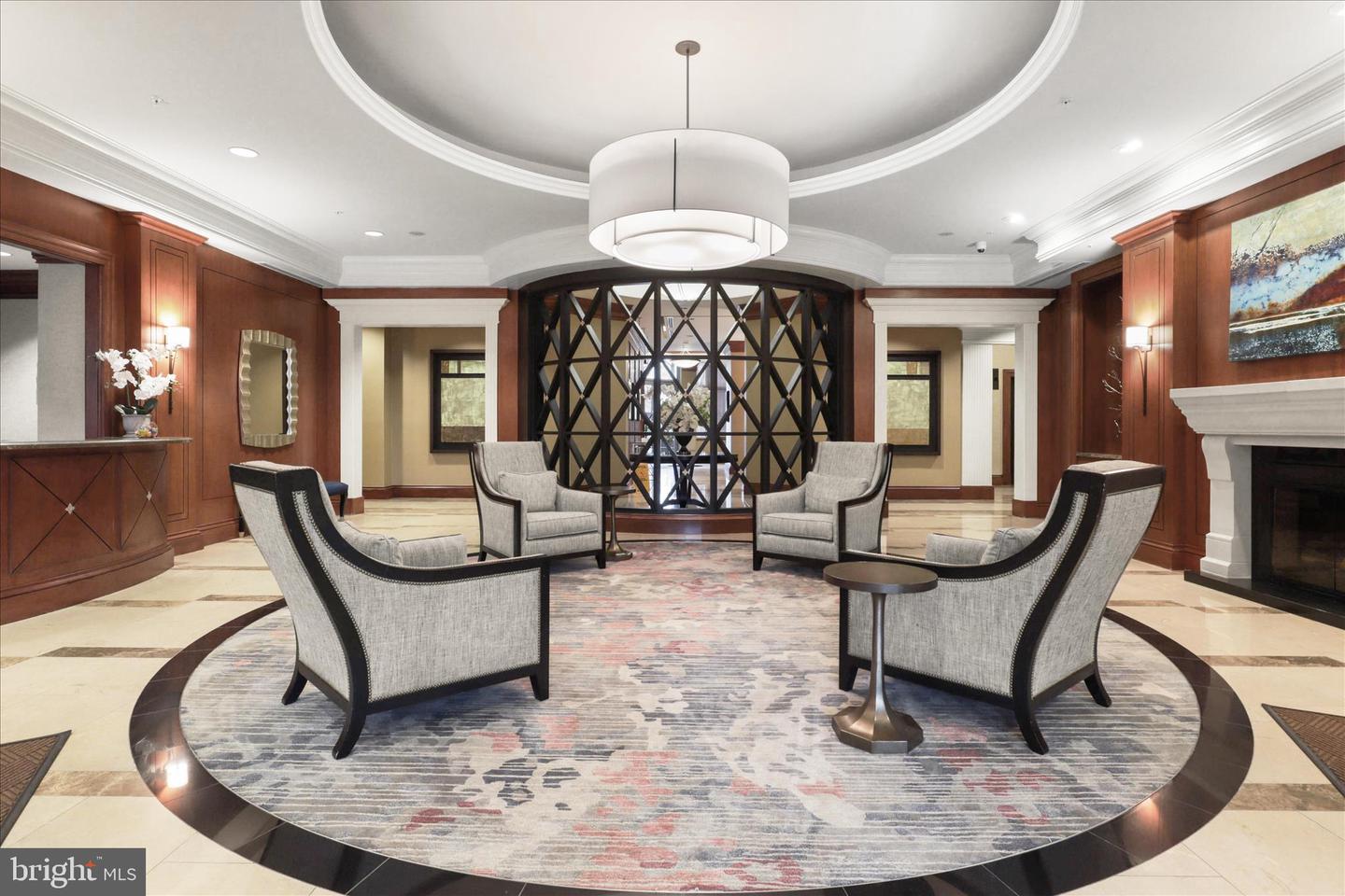 8220 CRESTWOOD HEIGHTS DR #807, MCLEAN, Virginia 22102, 2 Bedrooms Bedrooms, 6 Rooms Rooms,2 BathroomsBathrooms,Residential,For sale,8220 CRESTWOOD HEIGHTS DR #807,VAFX2278278 MLS # VAFX2278278