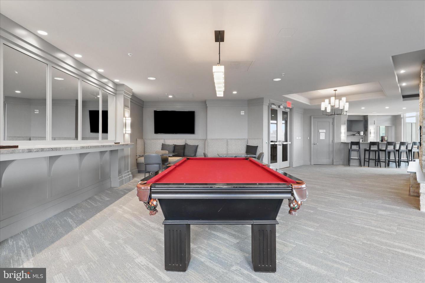 8220 CRESTWOOD HEIGHTS DR #807, MCLEAN, Virginia 22102, 2 Bedrooms Bedrooms, 6 Rooms Rooms,2 BathroomsBathrooms,Residential,For sale,8220 CRESTWOOD HEIGHTS DR #807,VAFX2278278 MLS # VAFX2278278