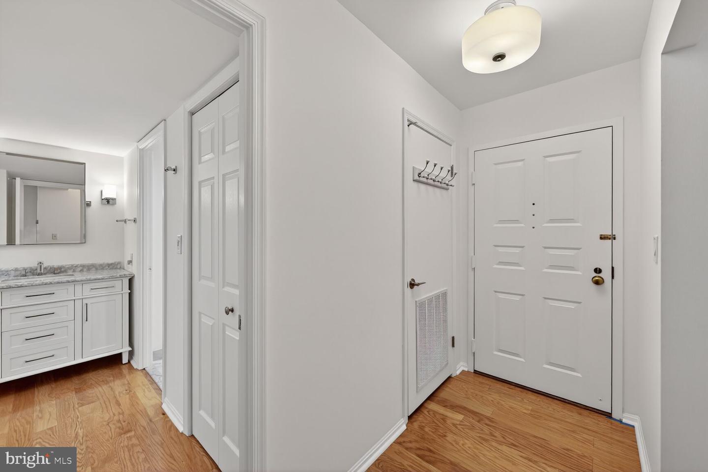 2100 LANGSTON BLVD #339, ARLINGTON, Virginia 22201, 1 Room Rooms,1 BathroomBathrooms,Residential,For sale,2100 LANGSTON BLVD #339,VAAR2066332 MLS # VAAR2066332