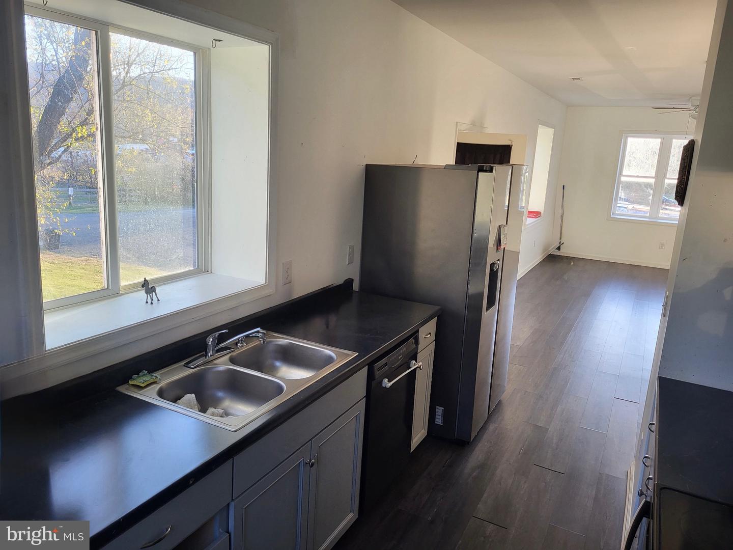 707 E STONEWALL DR, FRONT ROYAL, Virginia 22630, ,Land,For sale,707 E STONEWALL DR,VAWR2012828 MLS # VAWR2012828