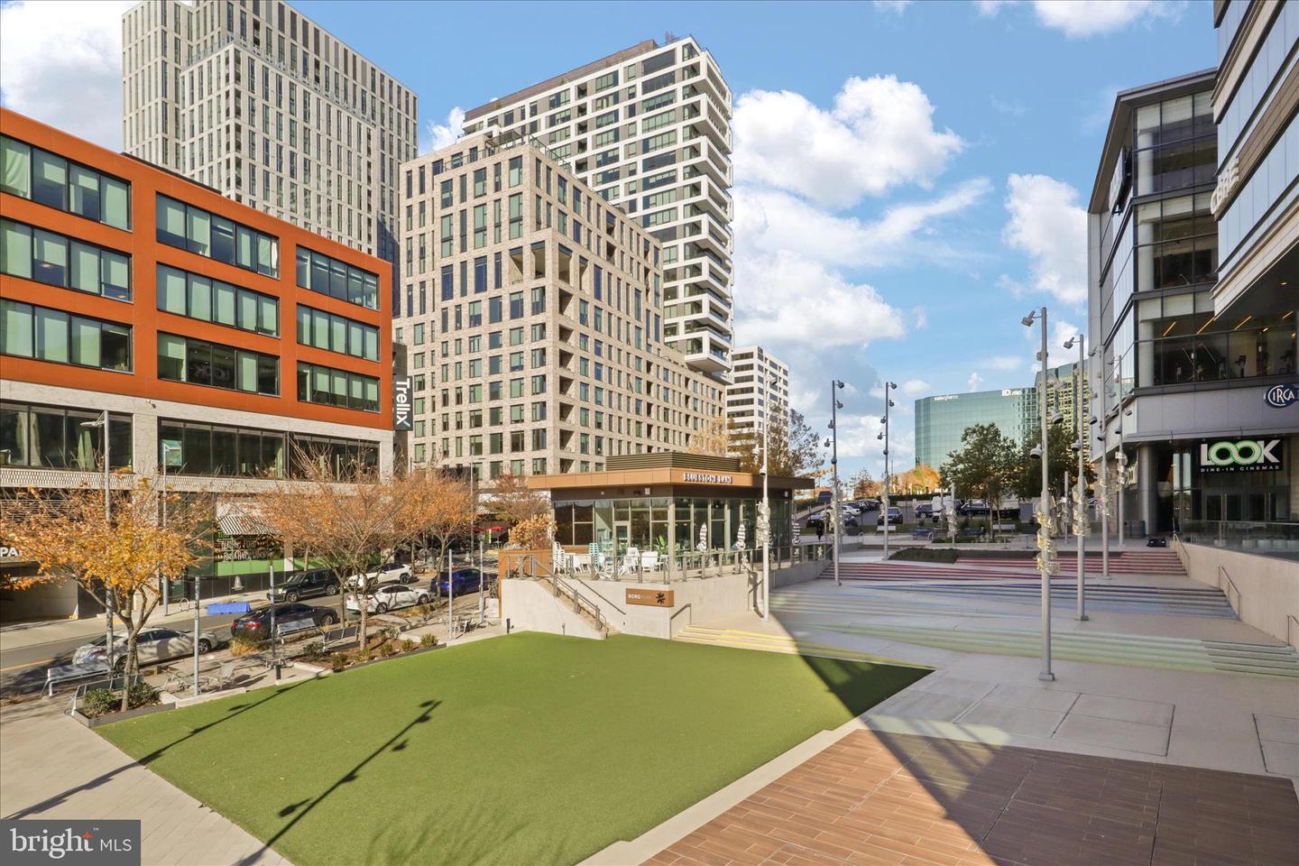 8601 RAGLAN RD, VIENNA, Virginia 22182, 4 Bedrooms Bedrooms, 8 Rooms Rooms,3 BathroomsBathrooms,Residential,For sale,8601 RAGLAN RD,VAFX2280150 MLS # VAFX2280150