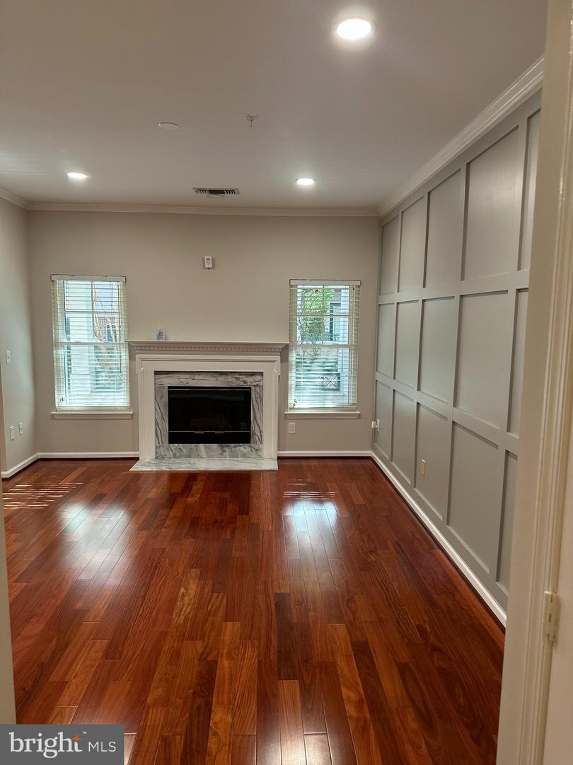 12020 TALIESIN PL #15, RESTON, Virginia 20190, 2 Bedrooms Bedrooms, ,2 BathroomsBathrooms,Residential,For sale,12020 TALIESIN PL #15,VAFX2280154 MLS # VAFX2280154