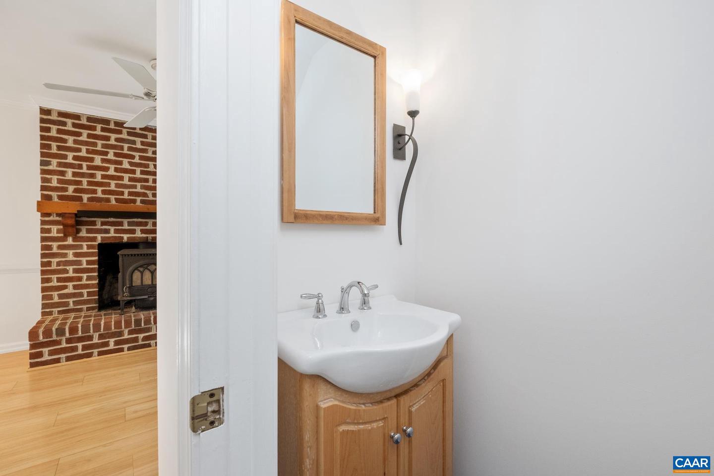 1115 COTTONWOOD RD, CHARLOTTESVILLE, Virginia 22901, 3 Bedrooms Bedrooms, ,2 BathroomsBathrooms,Residential,For sale,1115 COTTONWOOD RD,670396 MLS # 670396 1115 COTTONWOOD RD, CHARLOTTESVILLE, Virginia 22901, 3 Bedrooms Bedrooms, ,2 BathroomsBathrooms,Residential,For sale,1115 COTTONWOOD RD,670396 MLS # 670396