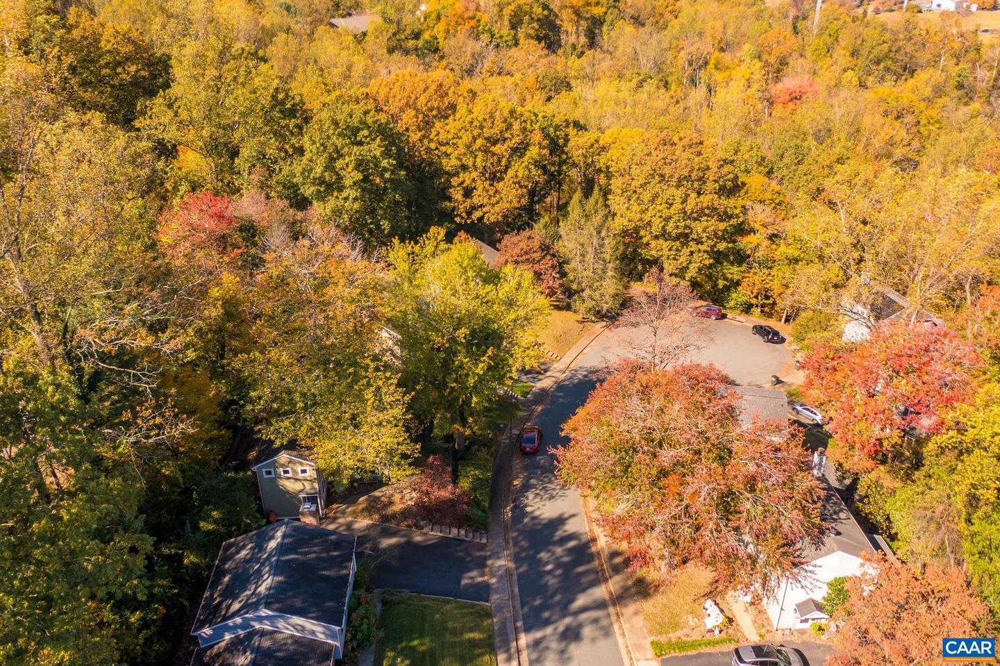 1115 COTTONWOOD RD, CHARLOTTESVILLE, Virginia 22901, 3 Bedrooms Bedrooms, ,2 BathroomsBathrooms,Residential,For sale,1115 COTTONWOOD RD,670396 MLS # 670396 1115 COTTONWOOD RD, CHARLOTTESVILLE, Virginia 22901, 3 Bedrooms Bedrooms, ,2 BathroomsBathrooms,Residential,For sale,1115 COTTONWOOD RD,670396 MLS # 670396