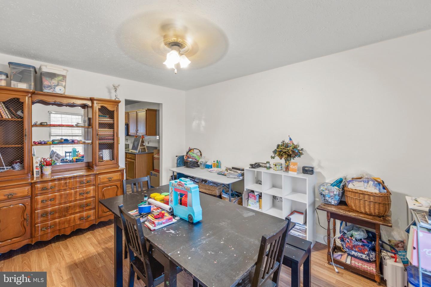 308 LAUREL DR, CROSS JUNCTION, Virginia 22625, 4 Bedrooms Bedrooms, 13 Rooms Rooms,2 BathroomsBathrooms,Residential,For sale,308 LAUREL DR,VAFV2037444 MLS # VAFV2037444