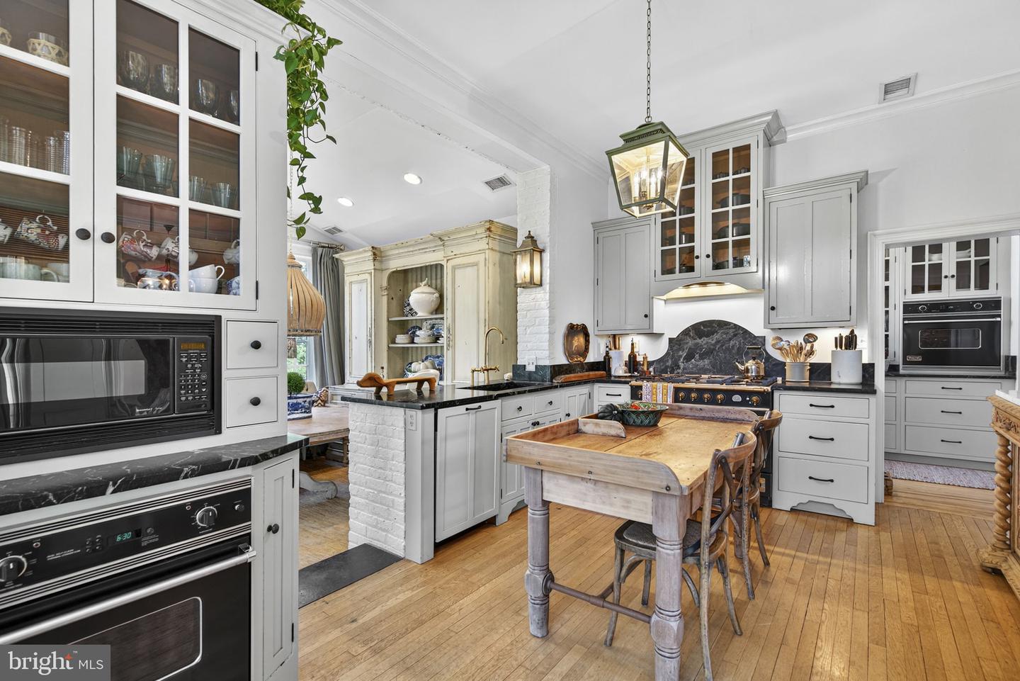 140 CULPEPER ST, WARRENTON, Virginia 20186, 4 Bedrooms Bedrooms, ,5 BathroomsBathrooms,Residential,For sale,140 CULPEPER ST,VAFQ2019456 MLS # VAFQ2019456 140 CULPEPER ST, WARRENTON, Virginia 20186, 4 Bedrooms Bedrooms, ,5 BathroomsBathrooms,Residential,For sale,140 CULPEPER ST,VAFQ2019456 MLS # VAFQ2019456