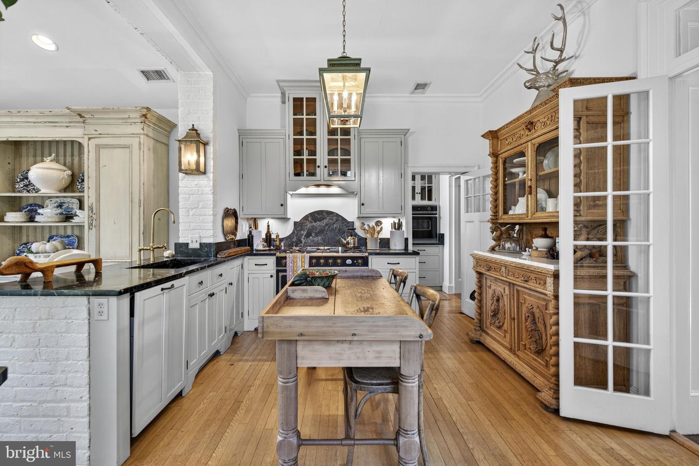 140 CULPEPER ST, WARRENTON, Virginia 20186, 4 Bedrooms Bedrooms, ,5 BathroomsBathrooms,Residential,For sale,140 CULPEPER ST,VAFQ2019456 MLS # VAFQ2019456 140 CULPEPER ST, WARRENTON, Virginia 20186, 4 Bedrooms Bedrooms, ,5 BathroomsBathrooms,Residential,For sale,140 CULPEPER ST,VAFQ2019456 MLS # VAFQ2019456