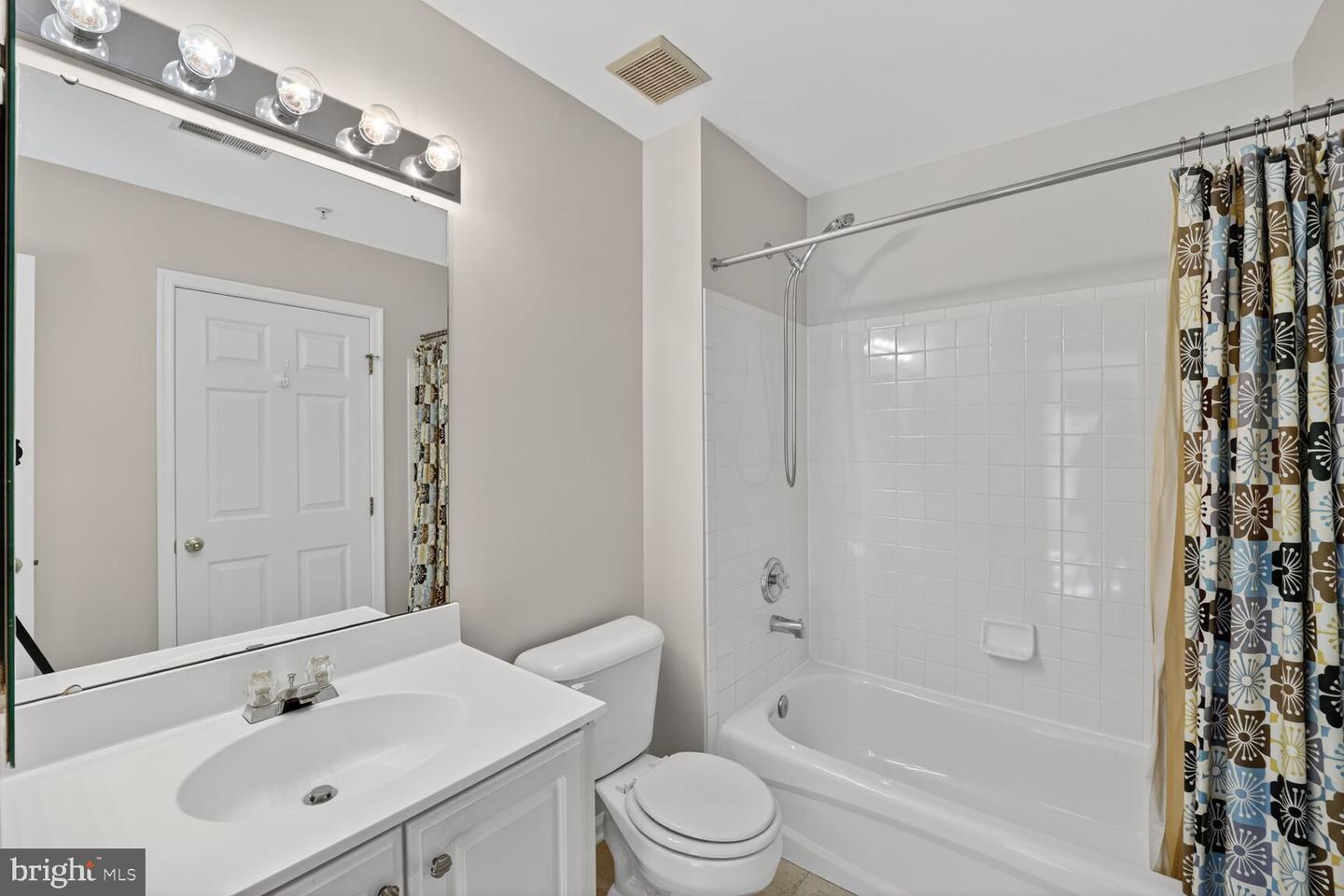 966 HARRISON CIR, ALEXANDRIA, Virginia 22304, 3 Bedrooms Bedrooms, ,2 BathroomsBathrooms,Residential,For sale,966 HARRISON CIR,VAAX2051236 MLS # VAAX2051236