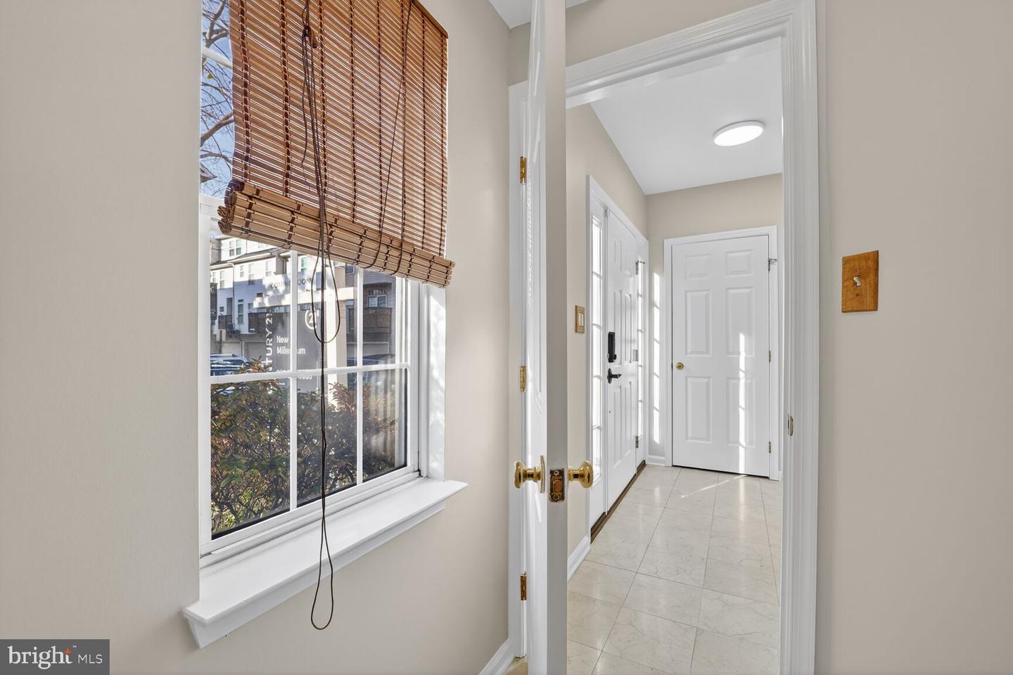 966 HARRISON CIR, ALEXANDRIA, Virginia 22304, 3 Bedrooms Bedrooms, ,2 BathroomsBathrooms,Residential,For sale,966 HARRISON CIR,VAAX2051236 MLS # VAAX2051236