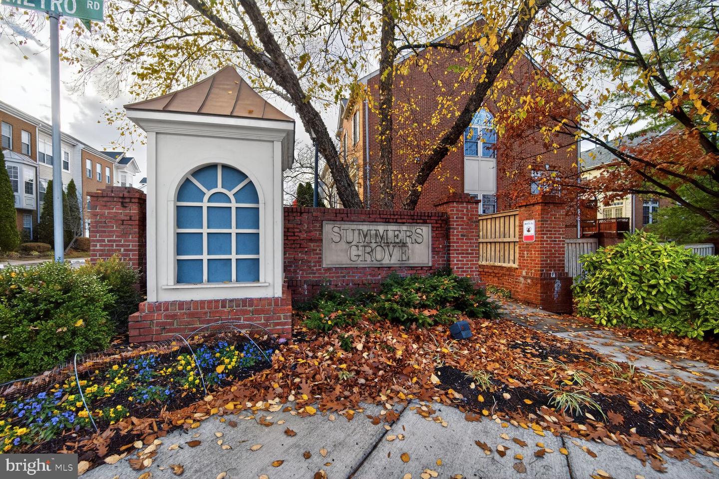 966 HARRISON CIR, ALEXANDRIA, Virginia 22304, 3 Bedrooms Bedrooms, ,2 BathroomsBathrooms,Residential,For sale,966 HARRISON CIR,VAAX2051236 MLS # VAAX2051236