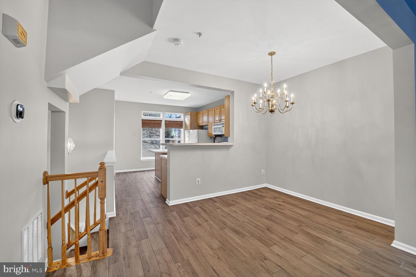 966 HARRISON CIR, ALEXANDRIA, Virginia 22304, 3 Bedrooms Bedrooms, ,2 BathroomsBathrooms,Residential,For sale,966 HARRISON CIR,VAAX2051236 MLS # VAAX2051236