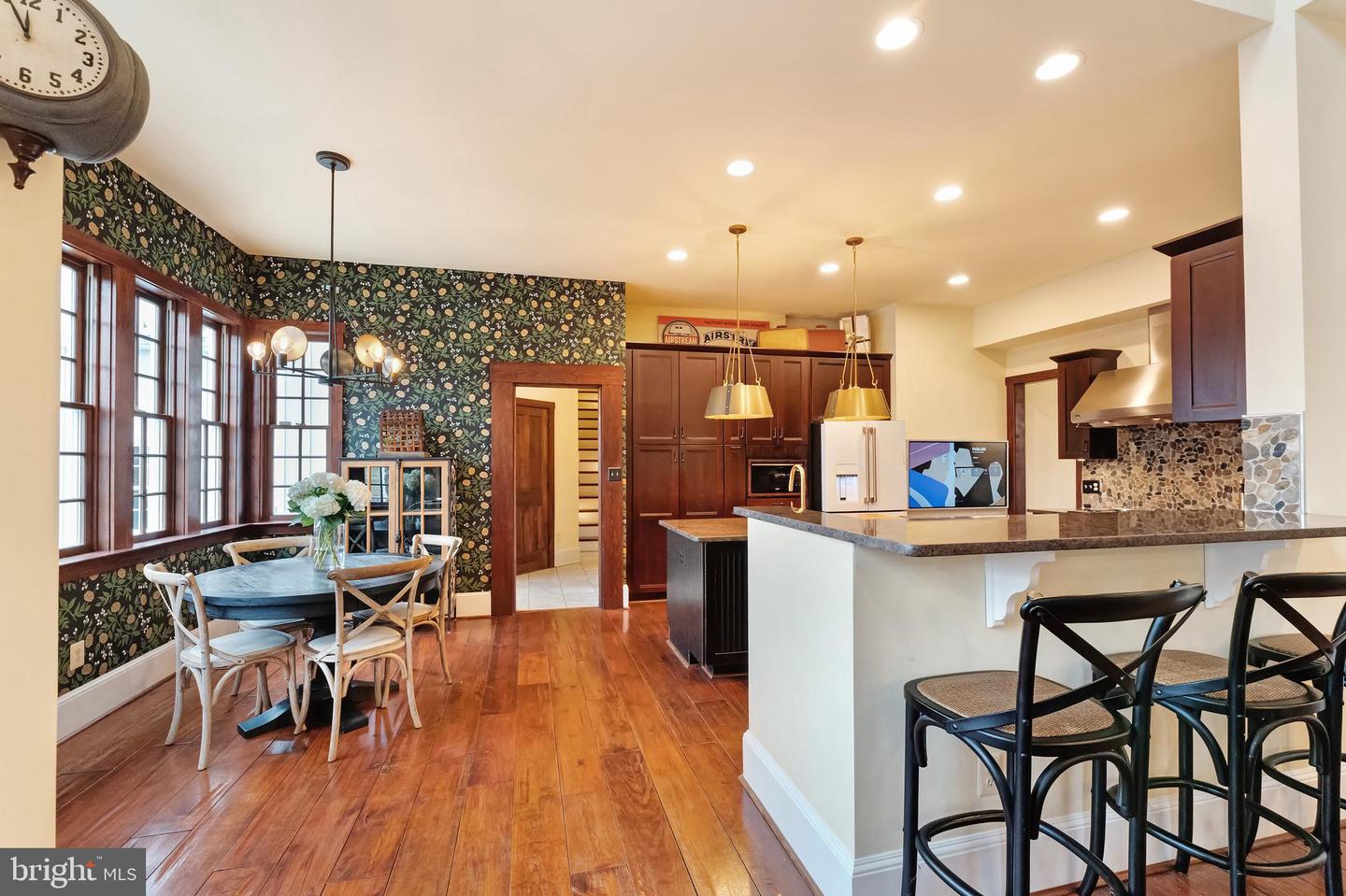 15718 OLD WATERFORD RD, PAEONIAN SPRINGS, Virginia 20129, 7 Bedrooms Bedrooms, ,5 BathroomsBathrooms,Residential,For sale,15718 OLD WATERFORD RD,VALO2110776 MLS # VALO2110776