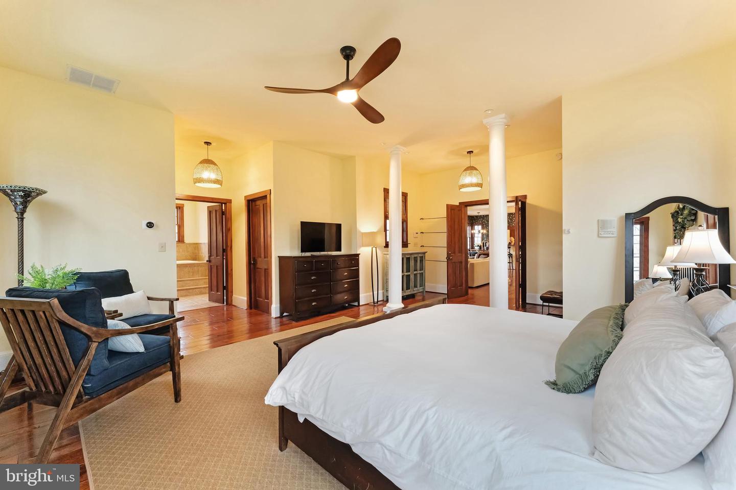 15718 OLD WATERFORD RD, PAEONIAN SPRINGS, Virginia 20129, 7 Bedrooms Bedrooms, ,5 BathroomsBathrooms,Residential,For sale,15718 OLD WATERFORD RD,VALO2110776 MLS # VALO2110776