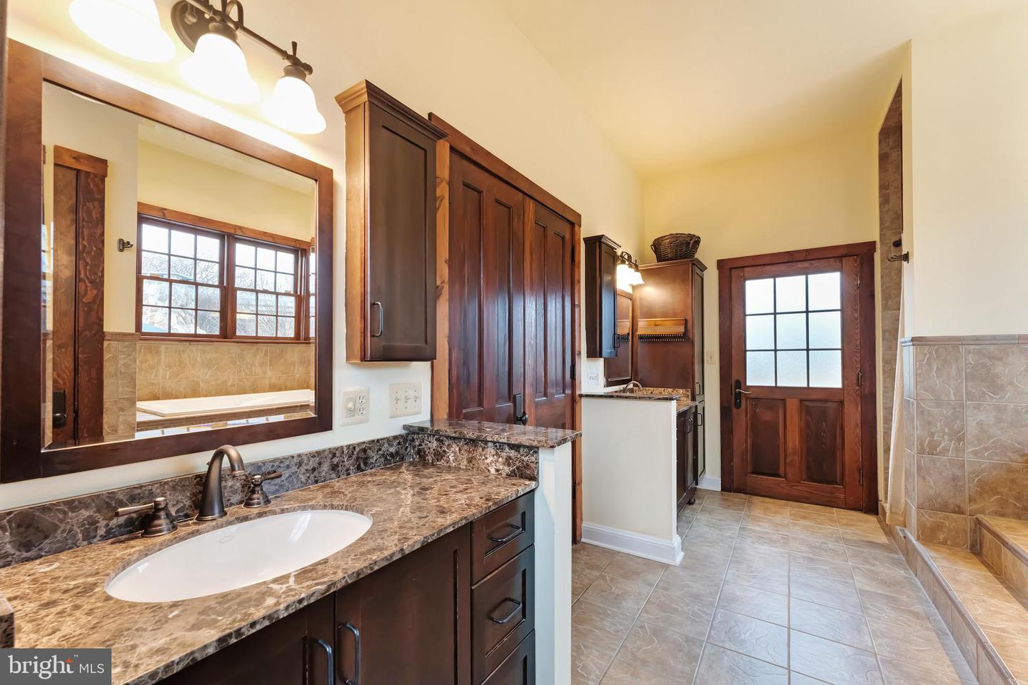 15718 OLD WATERFORD RD, PAEONIAN SPRINGS, Virginia 20129, 7 Bedrooms Bedrooms, ,5 BathroomsBathrooms,Residential,For sale,15718 OLD WATERFORD RD,VALO2110776 MLS # VALO2110776